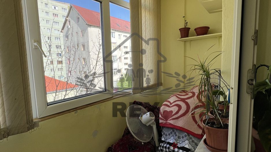 Apartament 3 camere decomandat / Str. V. Aaron - Poză 15