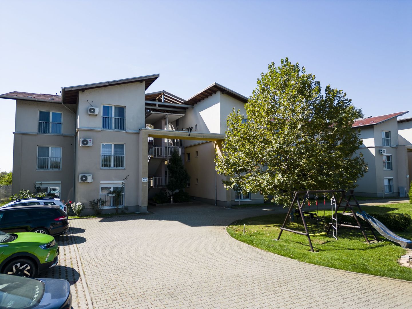 Apartament ultramodern, zona Subcetate - Poză 3