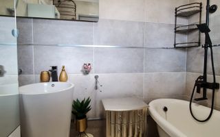 Casa individuala, 4 camere, zona Cetate - Poză 14