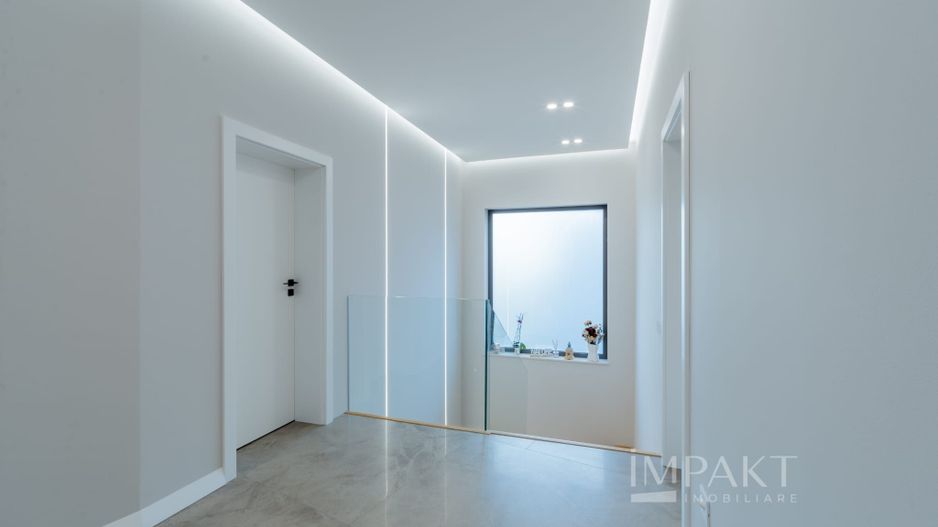 Vila superba Feleacu cu teren de 1700 m2 - Poză 20