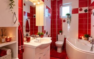 Se vinde apartament 3 camere,etaj 1/Turnisor/Sos. Alba Iulia/Curte Int - Poză 4