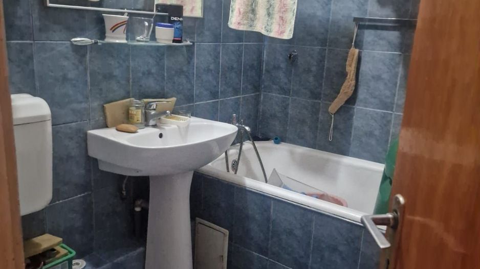 Vanzare apartament 2 camere - Sos. Stefan cel Mare Lizeanu - Poză 3