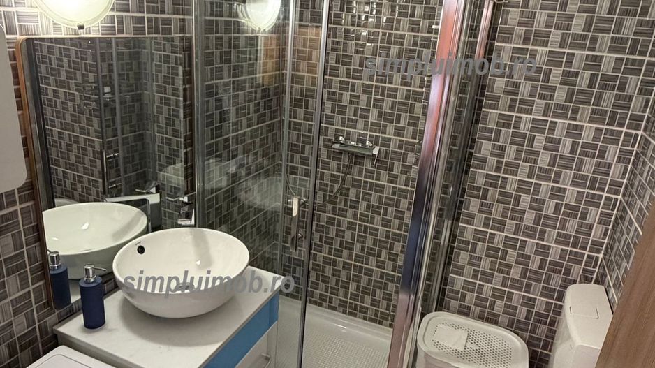 Cochetă mobilată utilată bloc nou centrală proprie - Poză 6