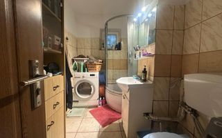 4 camere | COMISION 0 | centrala proprie | etaj 1 | decomandat | - Poză 12