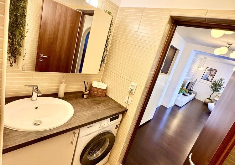 Vanzare Apartament 2 Camere Mall Vitan Superb 60 mp Mobilat & Utilat Premium - Poză 4