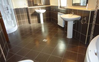 VILA CU 5 DORMITOARE LA INCHIRIERE LANGA BRITISH SCHOOL - Poză 10