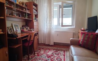 COMISION 0 | 4 camere Superb | Metrou Crangasi | Bloc 1986 - Poză 7