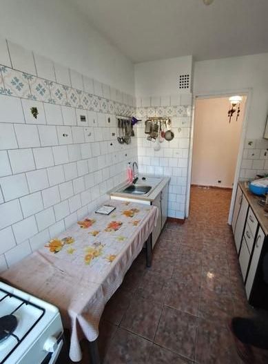 Apartament 3 camere la 7 minute Metrou Sudului, Piața Străduintei - Poză 9