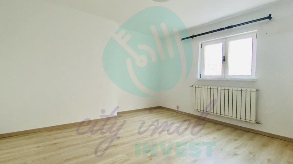 Apartament 6 camere tip duplex - Poză 7