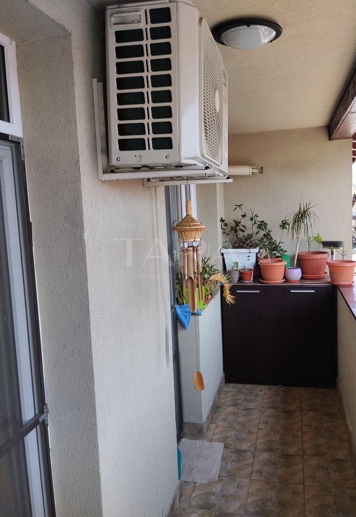 Apartament 2 camere, balcon generos, parcare.  Zona Terra Residence. - Poză 3