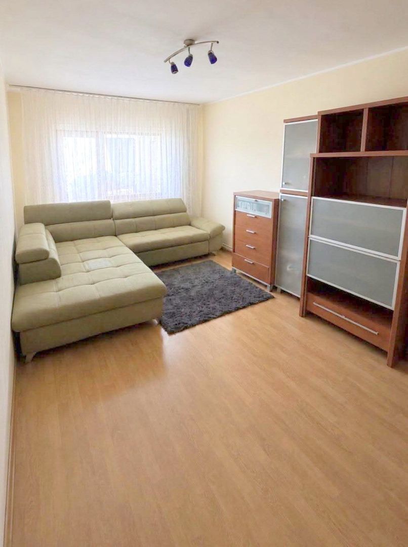 APARTAMENT 3 CAMERE DECOMANDAT – MAZEPA 2 – ETAJ INTERMEDIAR - Poză 1
