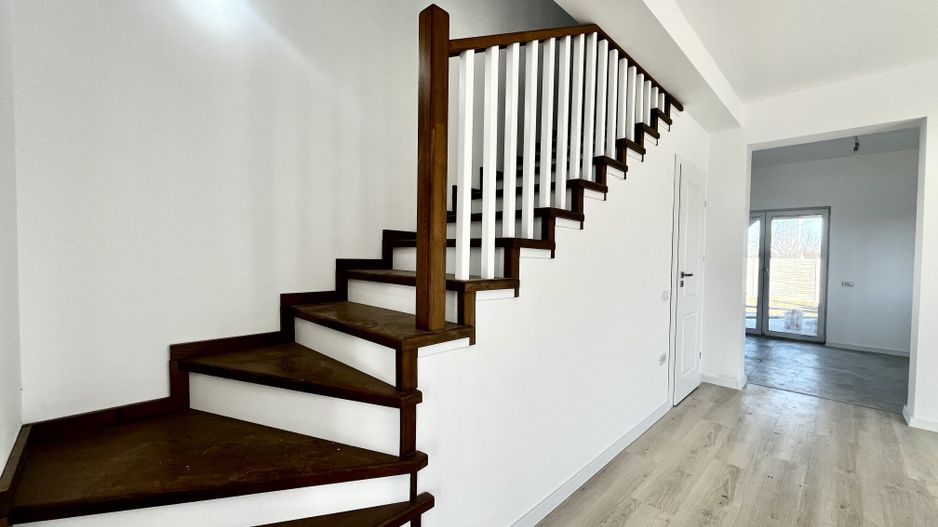 Duplex modern, separat prin camera tehnica, in Ghiroda - zona Primărie - Poză 11