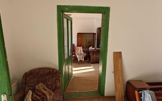 Casa si teren de vanzare Comanesti - Poză 11