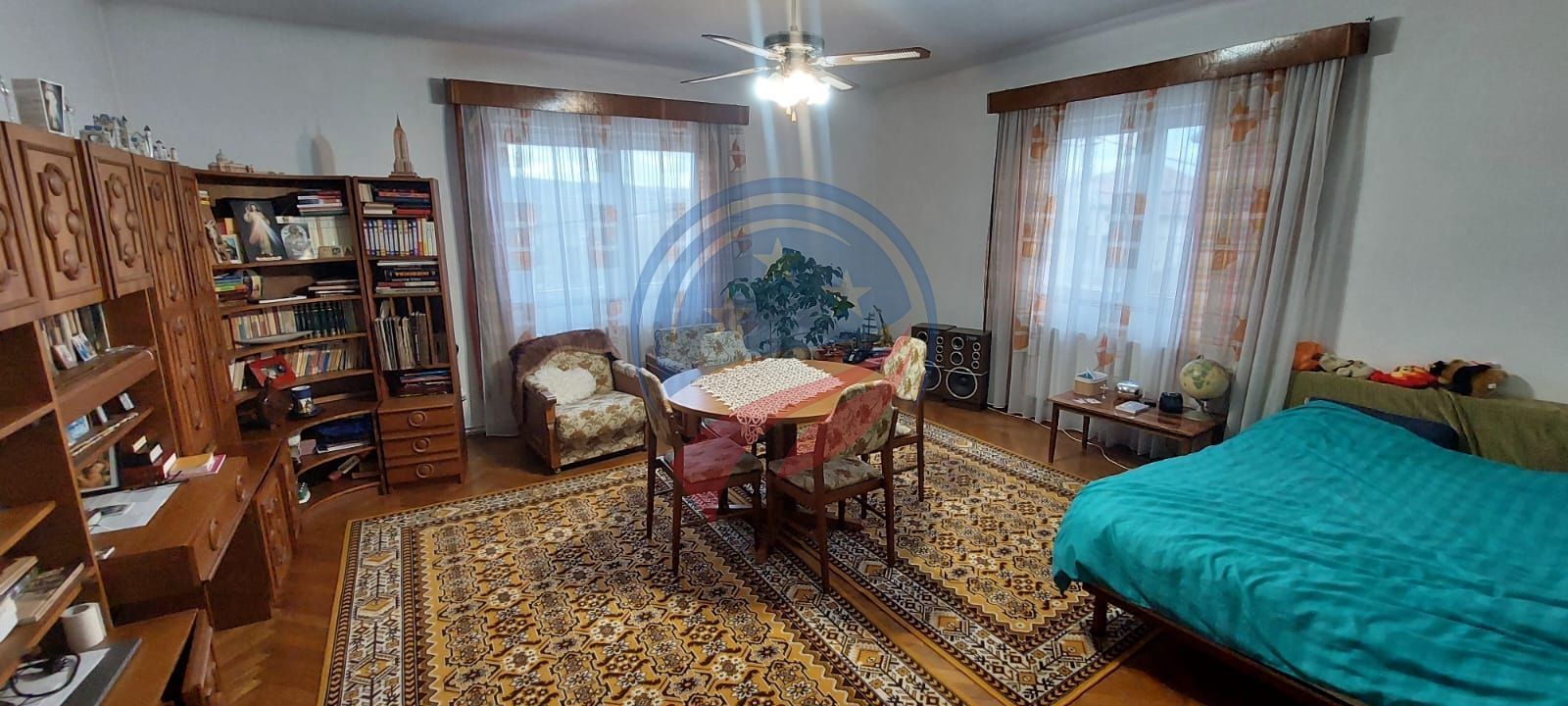 Casă tip duplex de vânzare – 217 mp, teren 897 mp, zona centrală Luduș - Poză 7