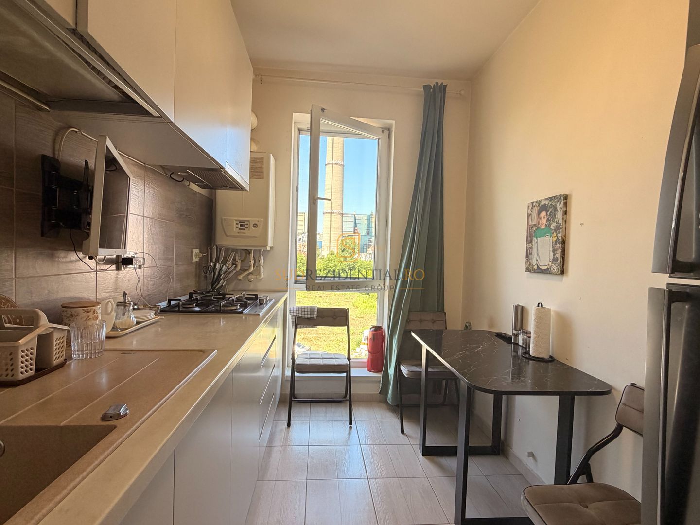Confort și Eleganță: Apartament 3 Camere în Inima Sectorului 4 - Poză 6
