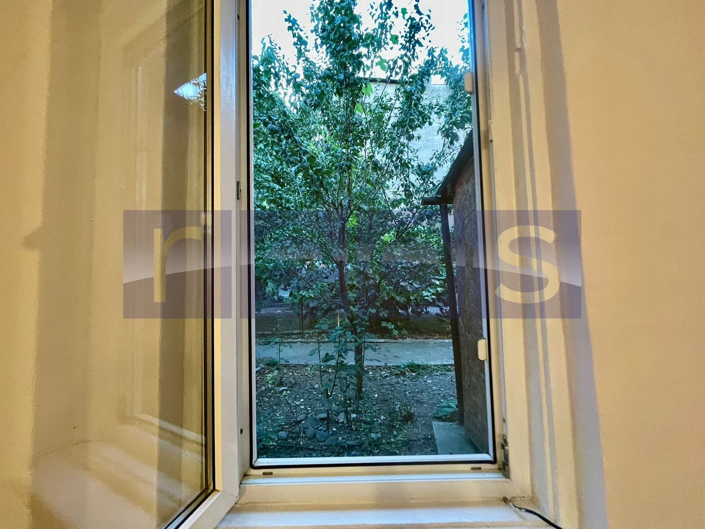 VANZARE CASA 2 CAMERE 35MP + TEREN 36MP CURTE COMUNA PIATA VICTORIEI ROMANA - Poză 5