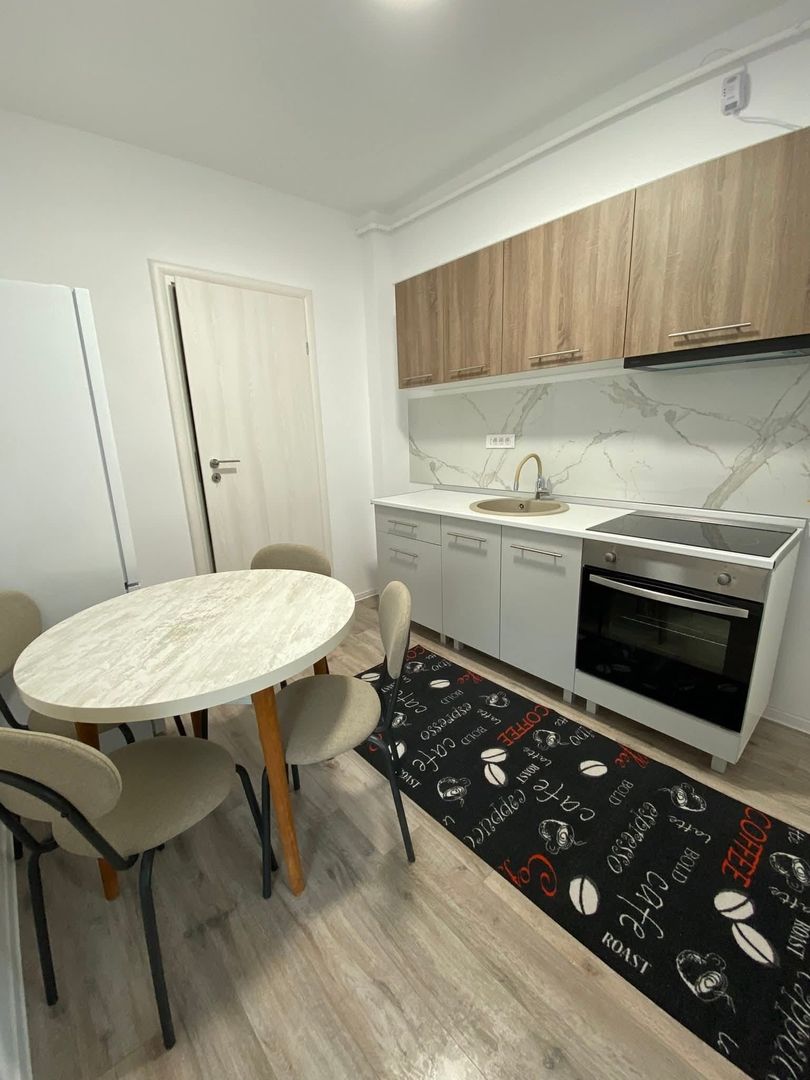 Apartament nou 2 camere, cartier Vivamus , zona Coresi - Poză 3