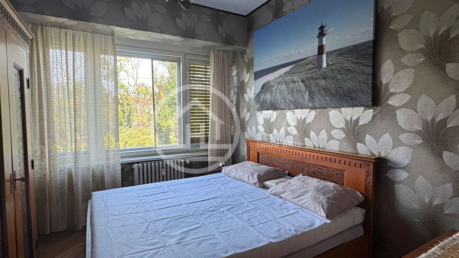 Apartament de închiriat cu 3 camere in zona Ultracentrala, Oradea - Poză 1