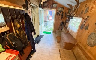 Casă tradițională sat Poarta, comuna Bran teren 4000 mp - Poză 7