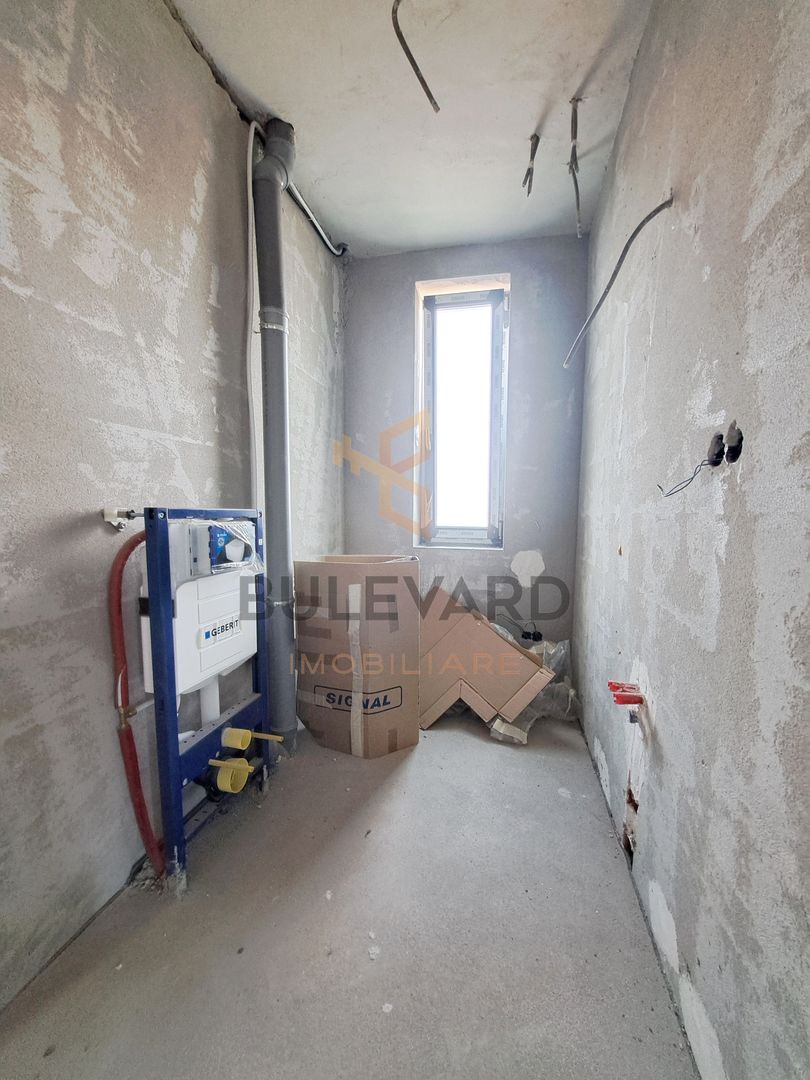 Penthouse 150 mp utili+ terase 200 mp+ 2 parcari subterane +curte 120 mp - Poză 19