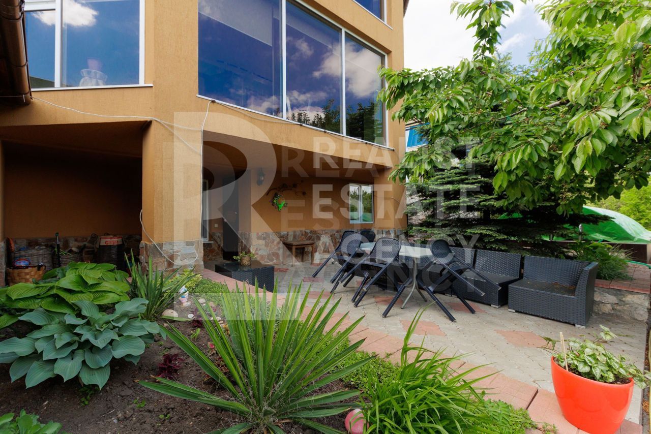 Vânzare, casă, 3 nivele, 6 camere, Mileștii Mici - Poză 5