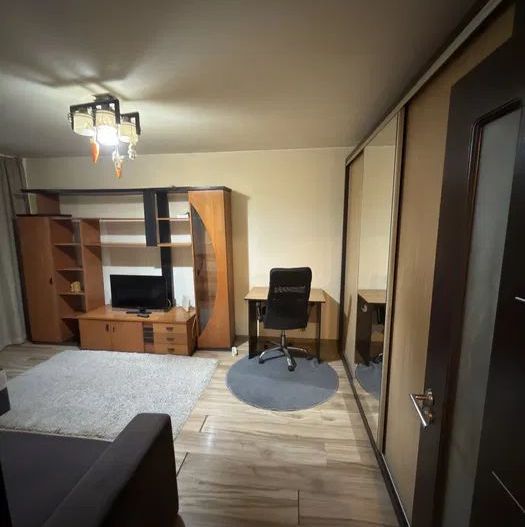 GARSONIERĂ MOBILATĂ SECTOR 6 - Poză 3