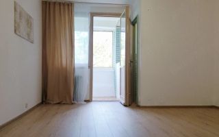 Garsonieră Titan, etaj 4, bloc reabilitat, preț negociabil - Poză 8