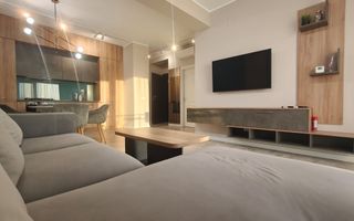 DE VÂNZARE — 3 CAMERE, B-DUL MAMAIA, DELFINARIU, VEDERE LAC - Poză 5