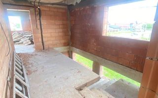 Sacalaz casa la rosu - Poză 7