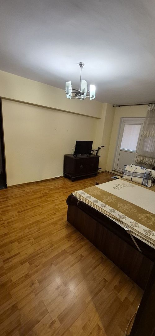 Apartament 3 camere zona 1 Decembrie 1918 - Auchan TItan - Poză 4