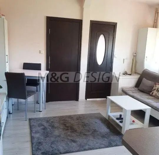 Apartament 3 cam zona Aradului mansarda. - Poză 2