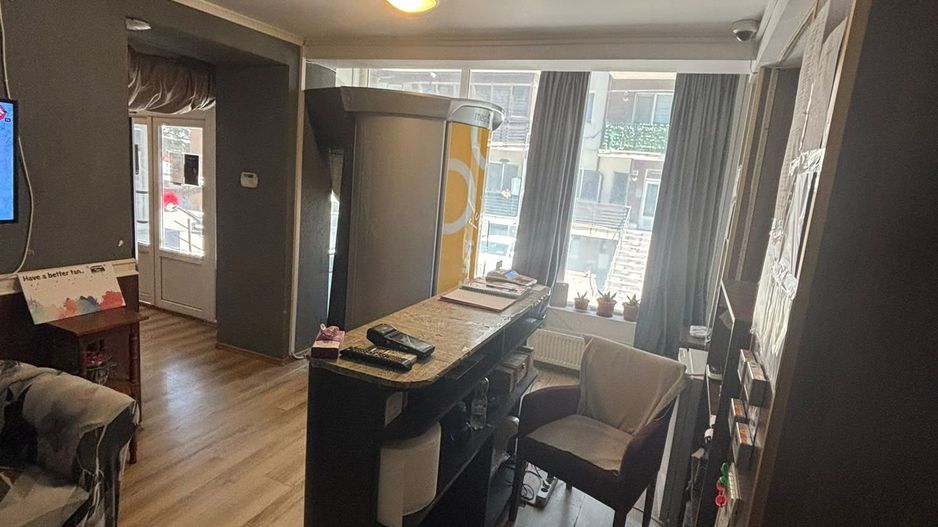 AFACERE DE VANZARE - HAPPY SUN, SALON DE BRONZARE, COMISION 0% - Poză 3