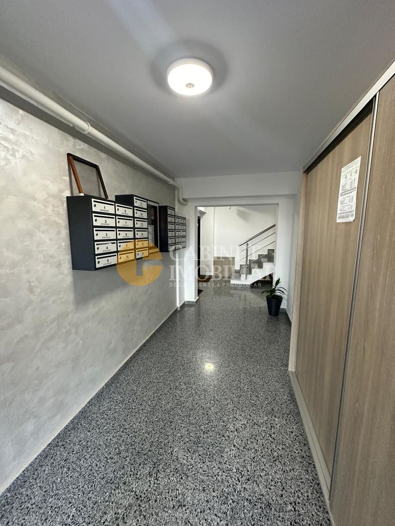 Apartament 3 Camere Decomandat - Etaj 3 - Bloc Nou - Zona Platou Galata - Poză 8