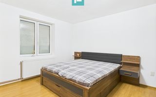 Casă de vacanță mobilată și utilată la Miniș - Poză 14