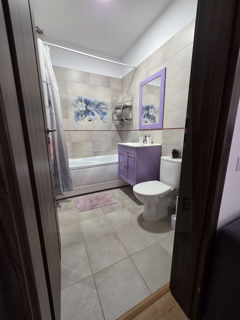 Penthouse spatios 80 mp utili 2 balcoane si terasa parcare Selimbar - Poză 13