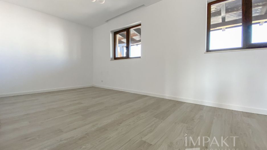 Va propunem spre inchiriere un spatiu pentru birou in Gheorgheni. - Poză 8