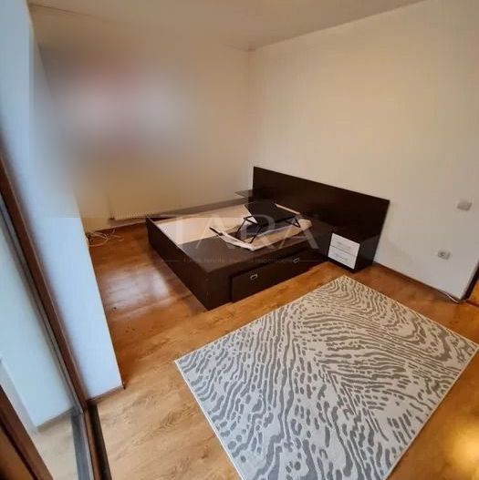 Apartament cu 3 camere, 2 balcoane, etaj 1, Parc Poligon. - Poză 3
