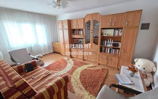 Apartament cu 4 camere, etaj 3, mobilat și utilat, VASLUI - GARĂ; - Poză 1