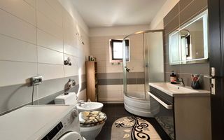 Casă/Vilă de vânzare în Letea Veche, Jud. Bacău - Poză 17