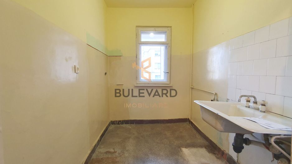 Apartament cu 2 camere decomandat, zona Winmarkt! - Poză 5