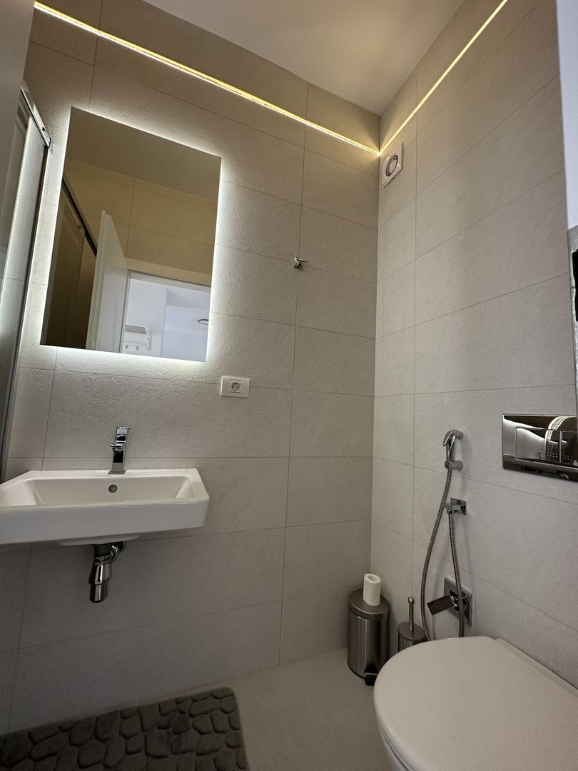 Apartament  3 camere zona Centrala - Poză 14