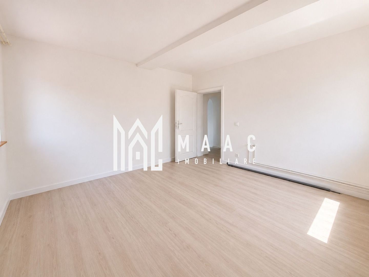 Spatiu comercial/ birouri | Etaj 1 | 80MP | Sub Arini - Poză 6