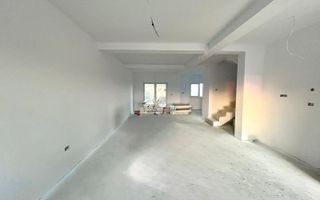 Duplex cu 4 camere despărțit prin camera tehnica | Mosnita Noua - Poză 6