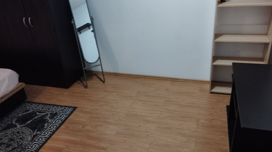 Garsoniera Mansarda Rezervelor Parcare - Poză 2