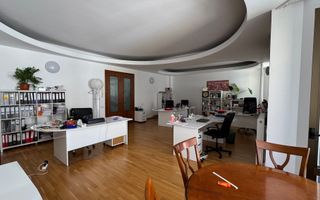 4 Camere | Primăverii | 2 Băi | Etaj 2 | Living Generos - Poză 1