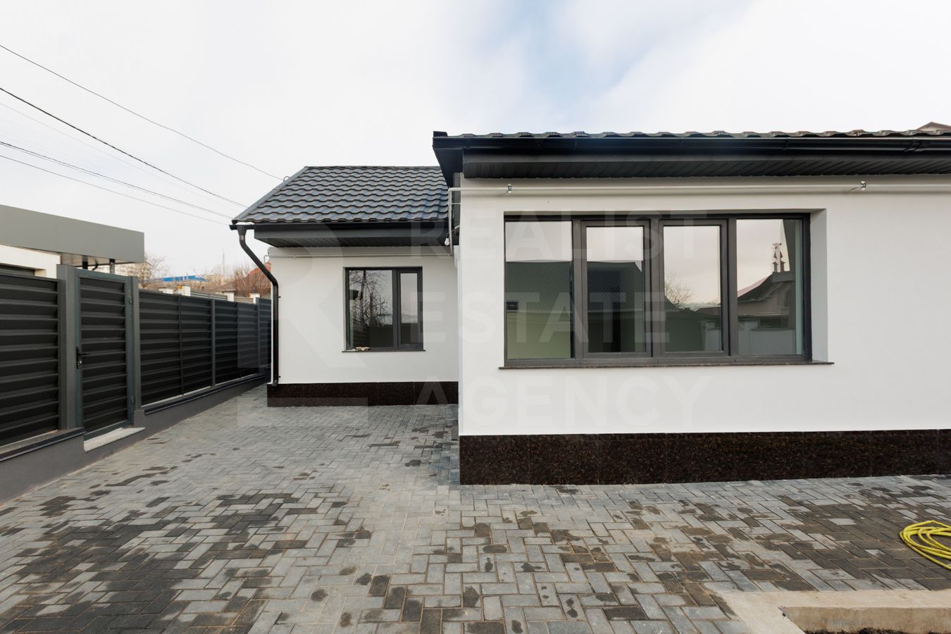 Vânzare, casă, 2 camere,  strada Lev Tolstoi, Ialoveni - Poză 4