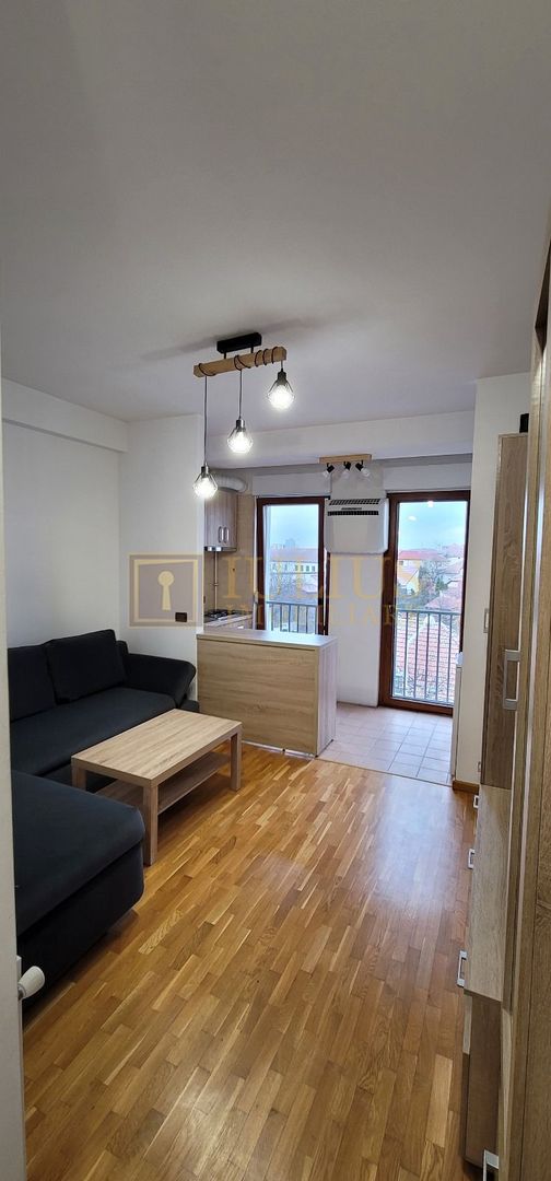 1 camera, centrala proprie/ Judetean - Poză 6