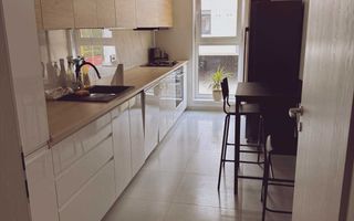 Apartament cu 3 camere de inchiriat - Poză 2