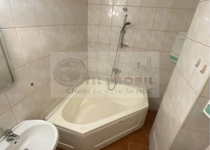 Apartament 1 camera decomandat etaj 1 Gara 107.000 euro - Poză 8
