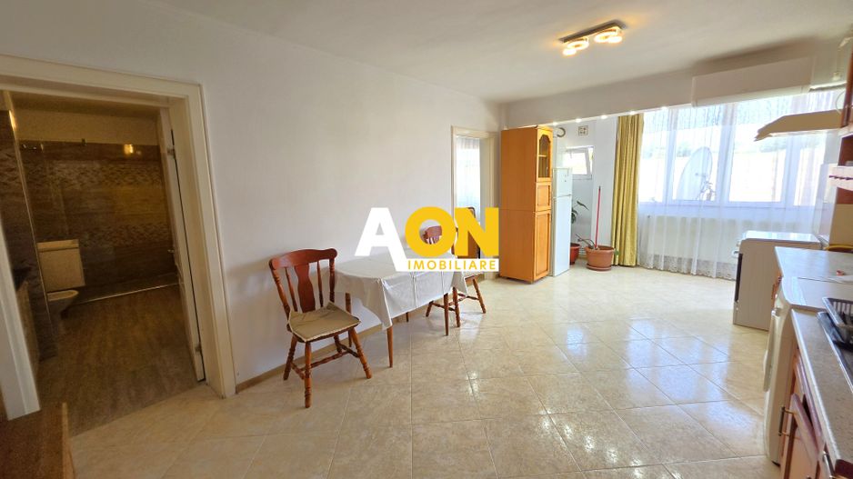 Apartament 2 camere, 60 mp utili, etaj 3, zona ultracentrala - Poză 13